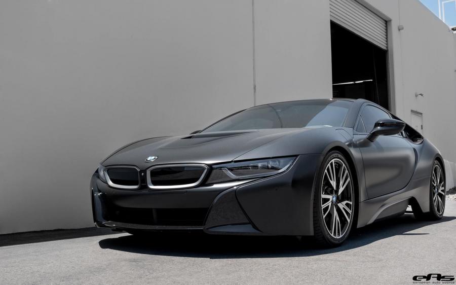  BMW i8 in Black by EAS 2016 года  (фото 16 из 21)